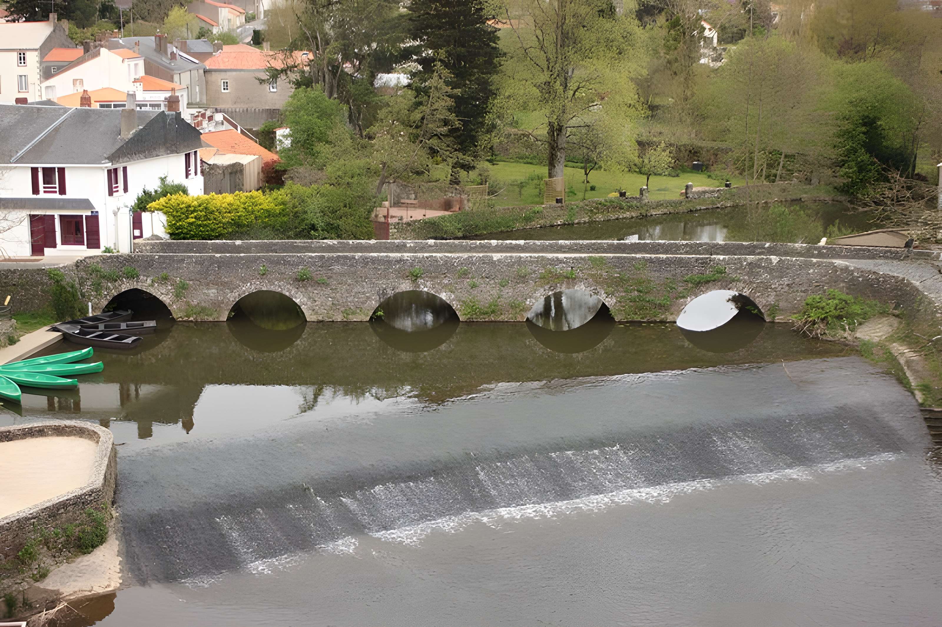 Pont sur La Boulogne de Rocheservière 