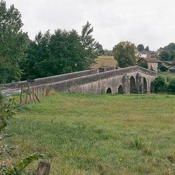 Pont sur la Charente à Chatain