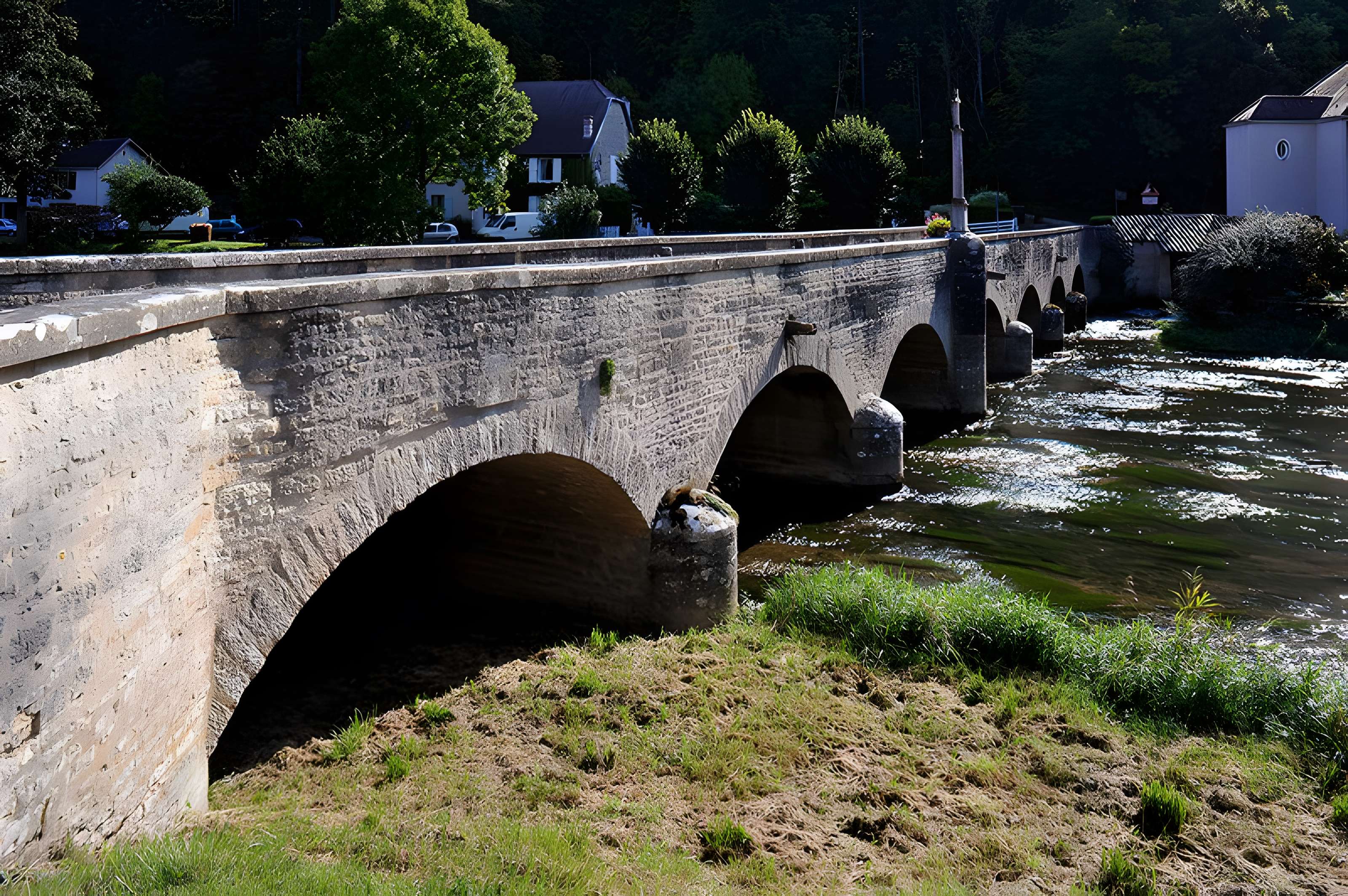 Pont sur la Marne à Condes 