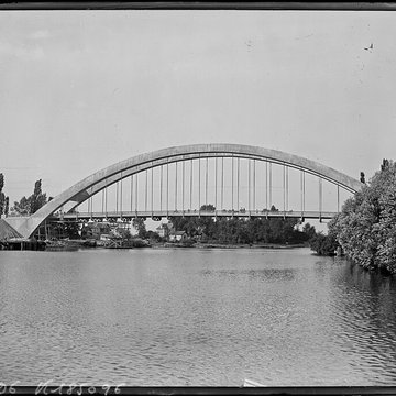 Pont sur la seine de Saint-Pierre-du-Vauvray