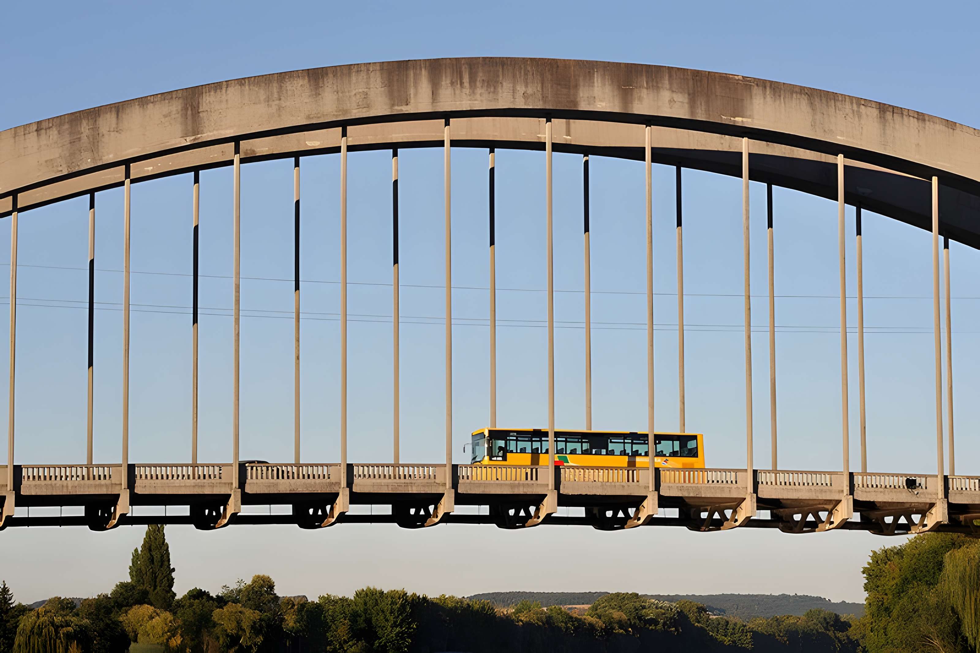 Pont sur la seine de Saint-Pierre-du-Vauvray 