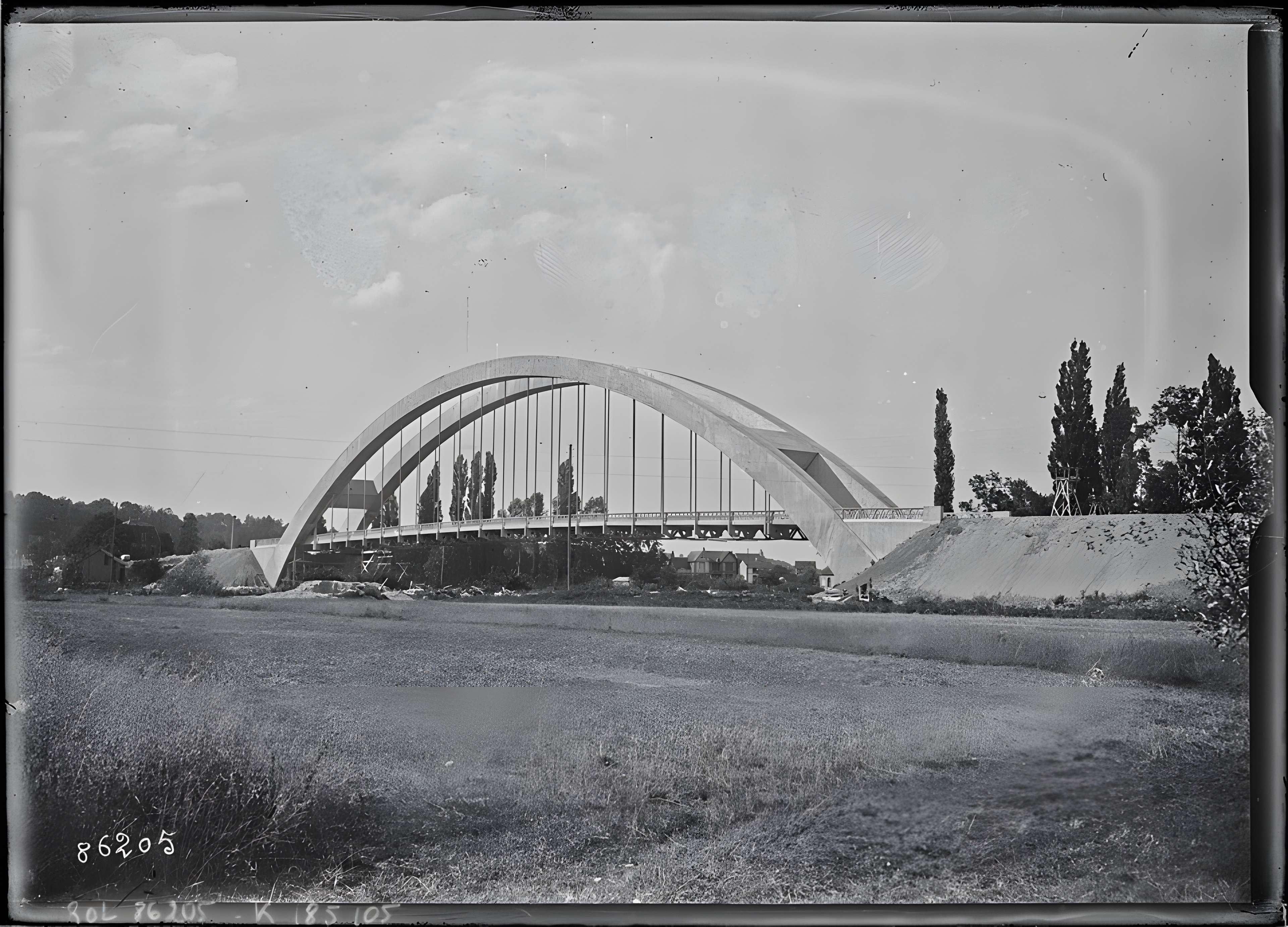 Pont sur la seine de Saint-Pierre-du-Vauvray