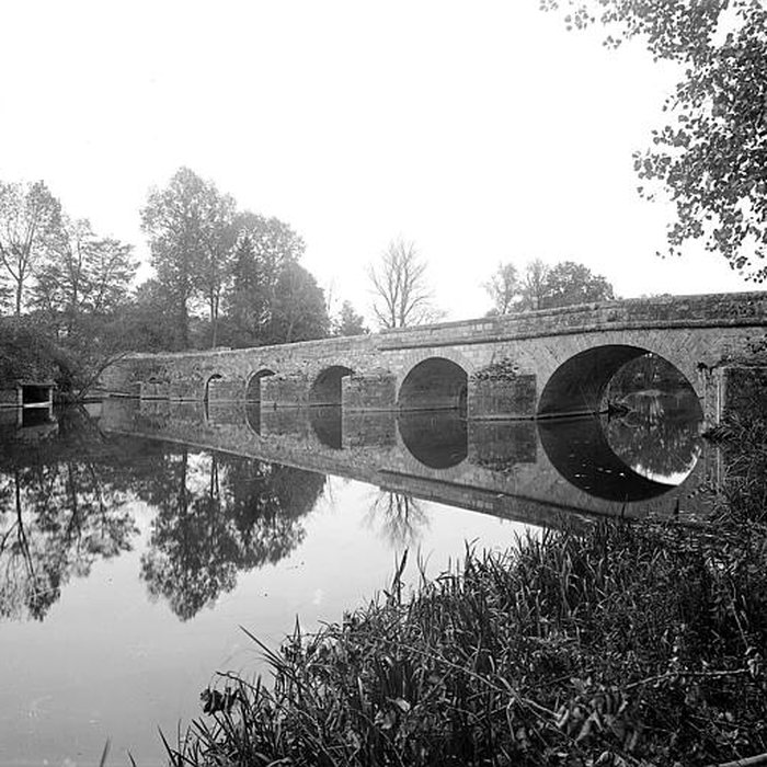 Photo de Pont sur le Loing à Grez-sur-Loing