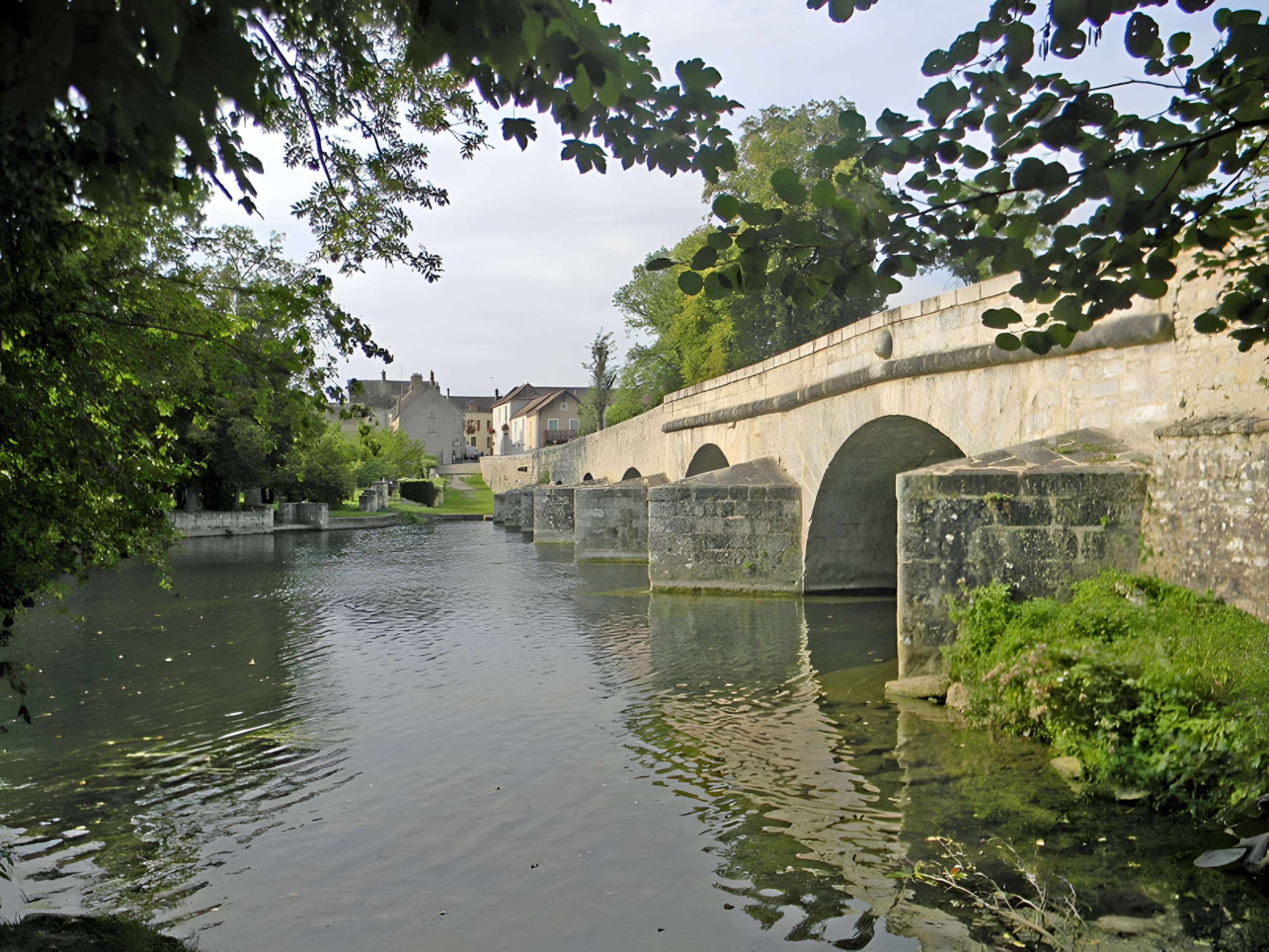 Pont sur le Loing à Grez-sur-Loing 