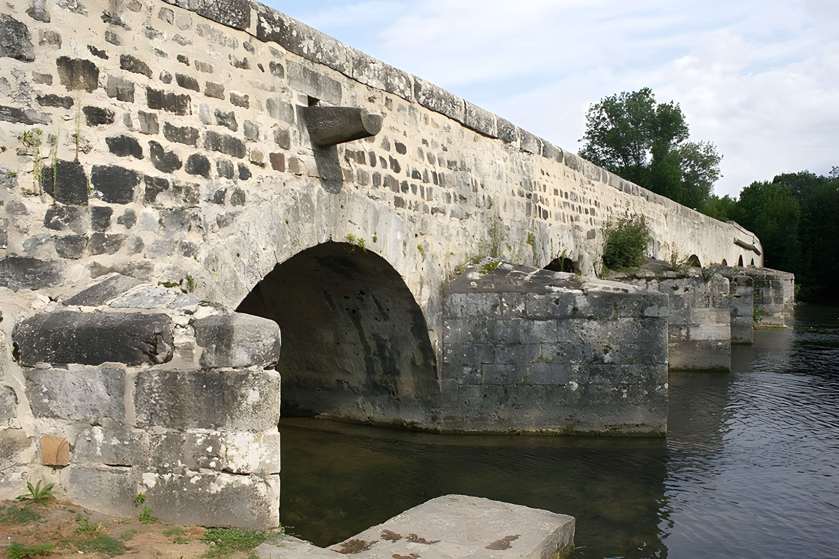 Pont sur le Loing à Grez-sur-Loing