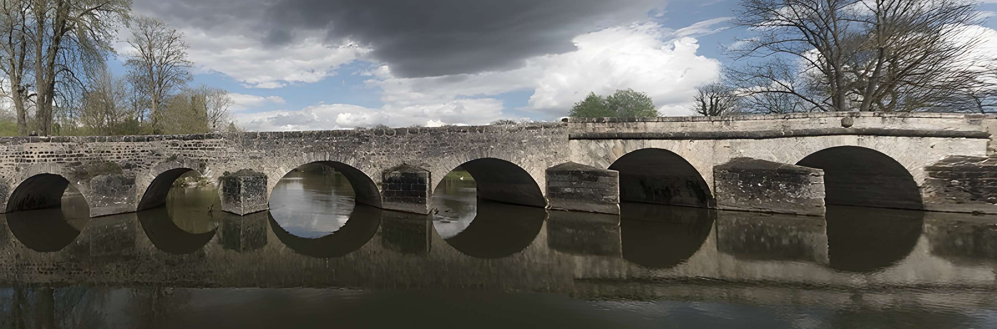 Pont sur le Loing à Grez-sur-Loing