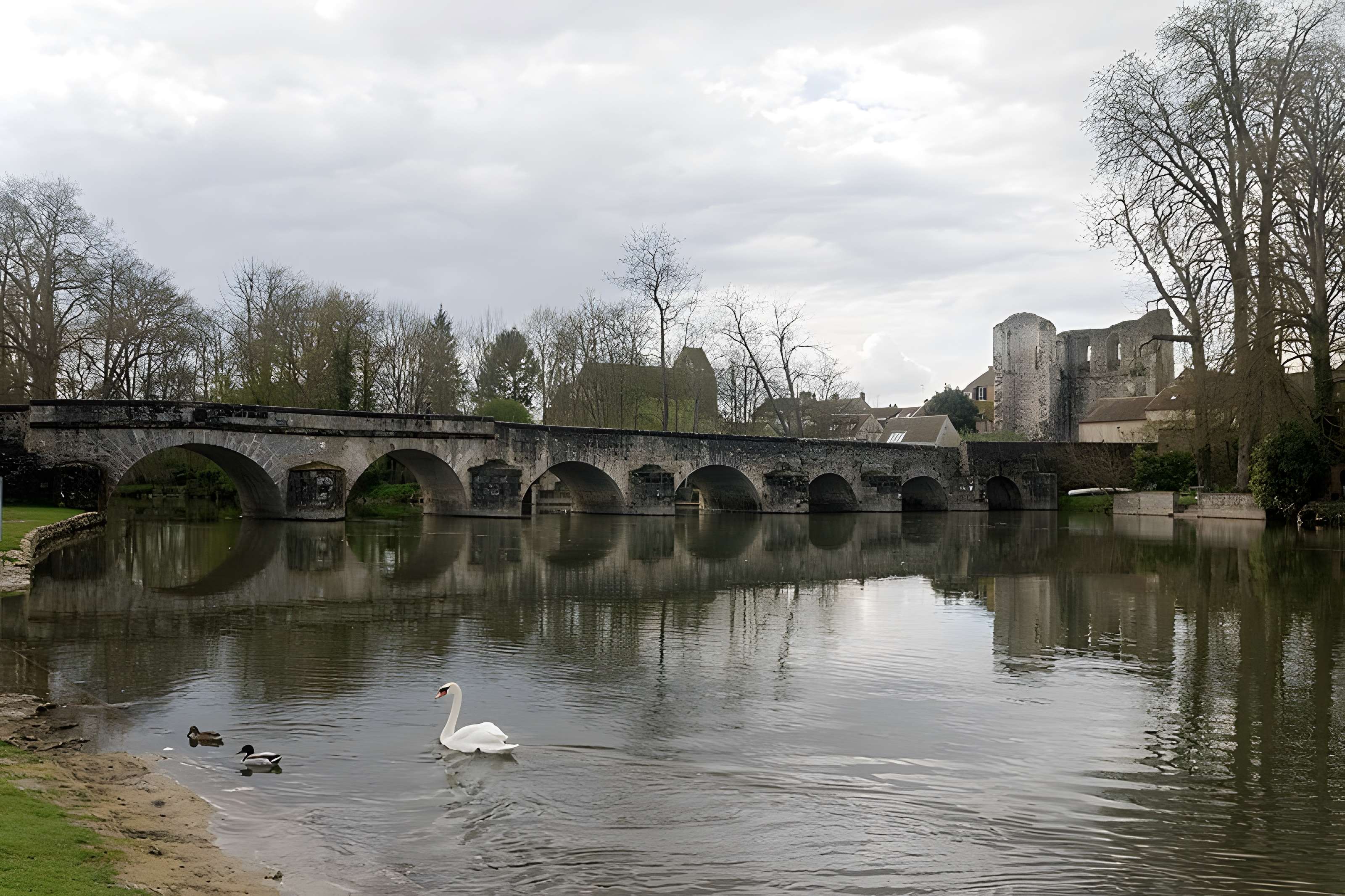 Pont sur le Loing à Grez-sur-Loing