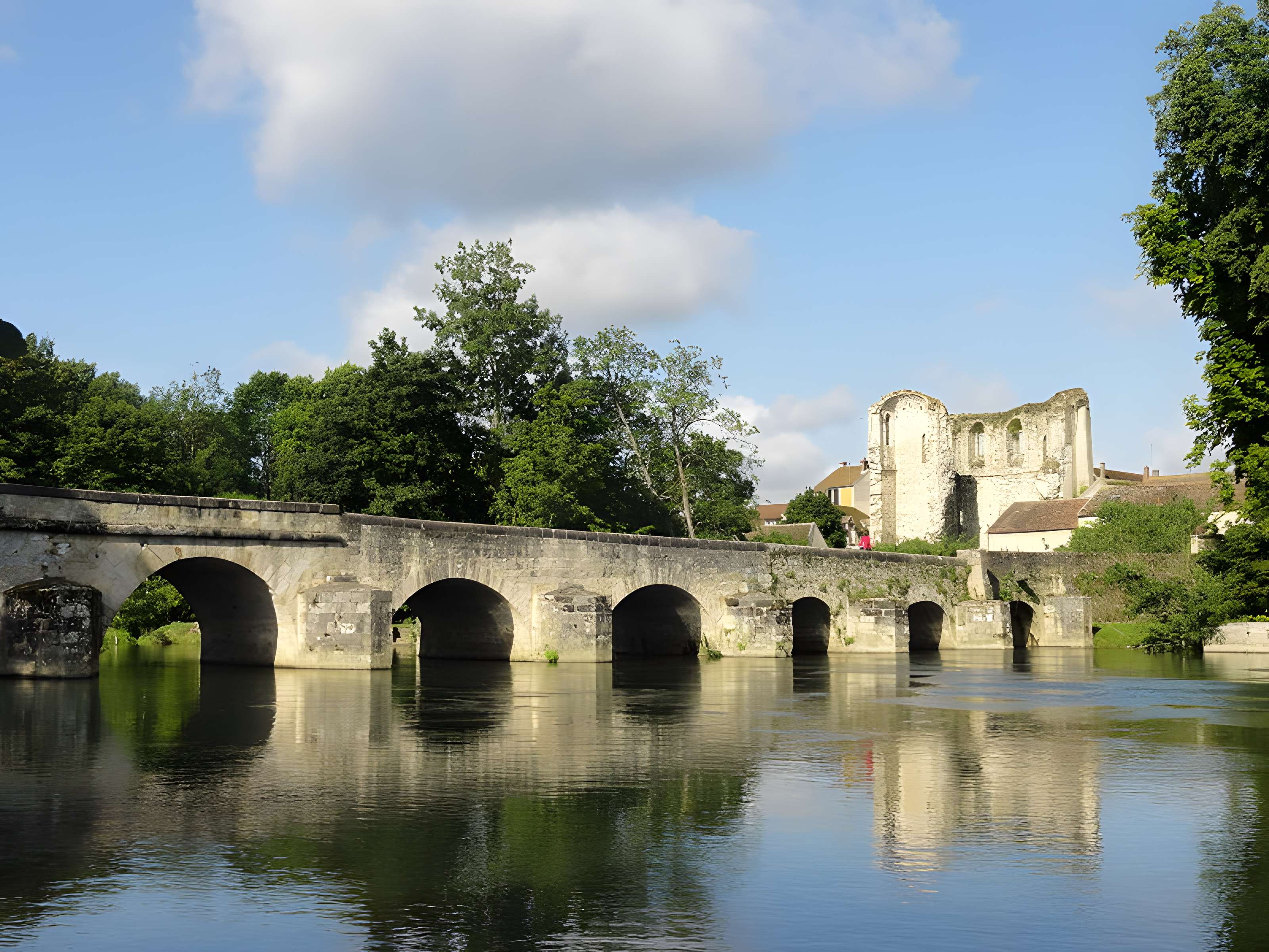Pont sur le Loing à Grez-sur-Loing