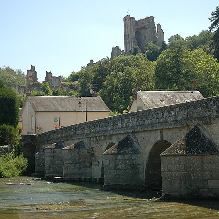 Photo de Pont sur le Loir à Lavardin
