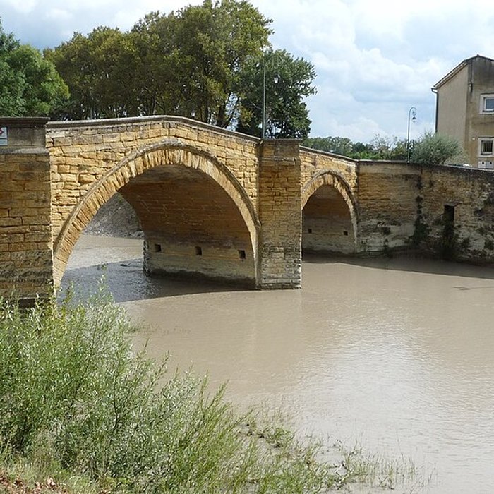 Photo de Pont sur lOuvèze de Bédarrides