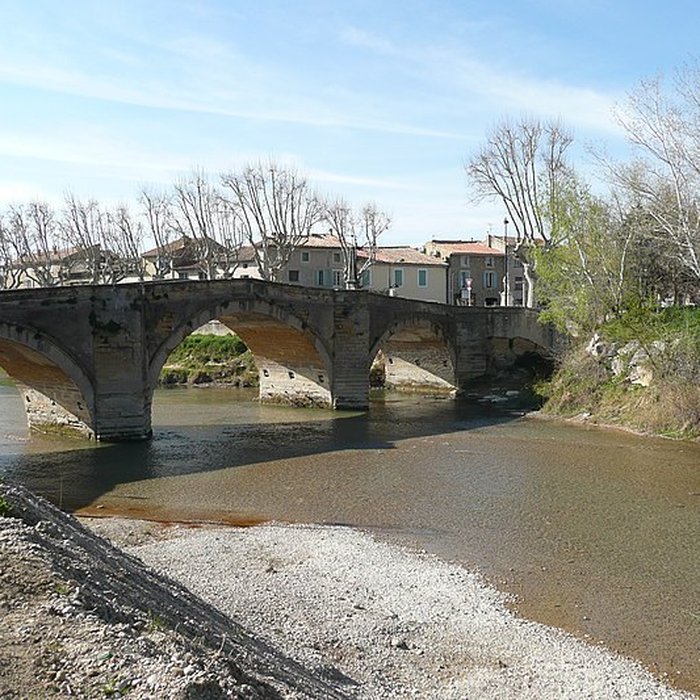 Photo de Pont sur lOuvèze de Bédarrides