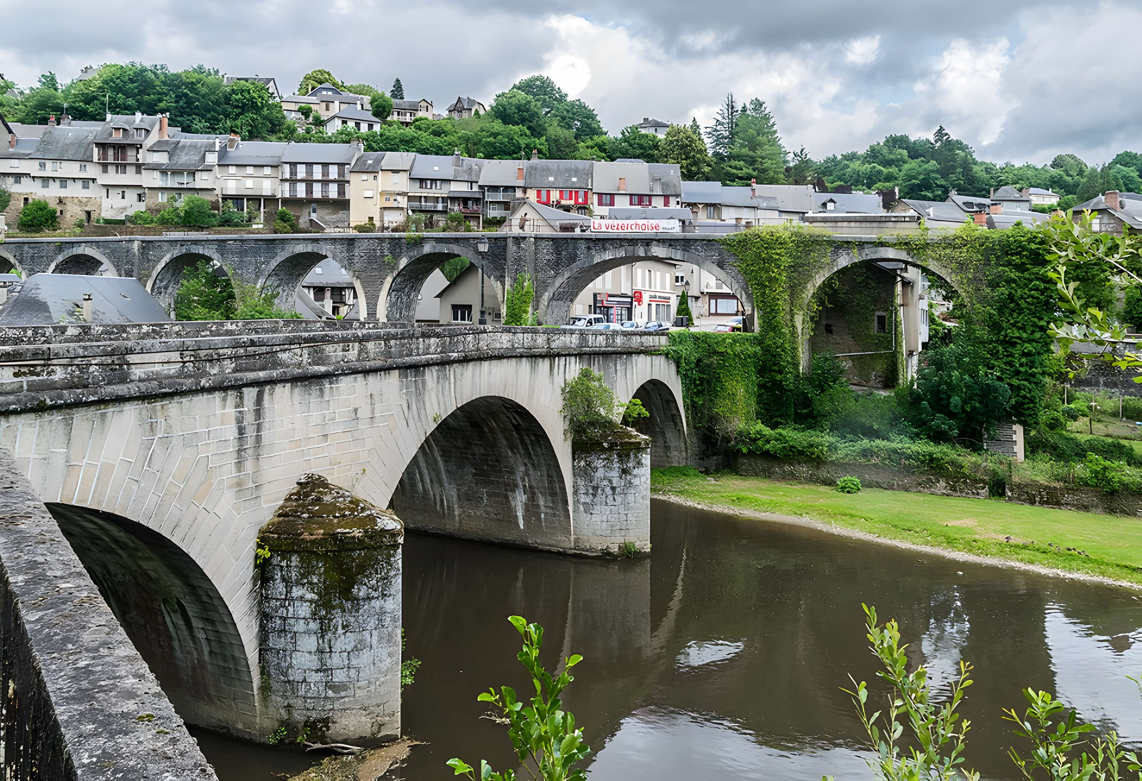 Pont Turgot d'Uzerche