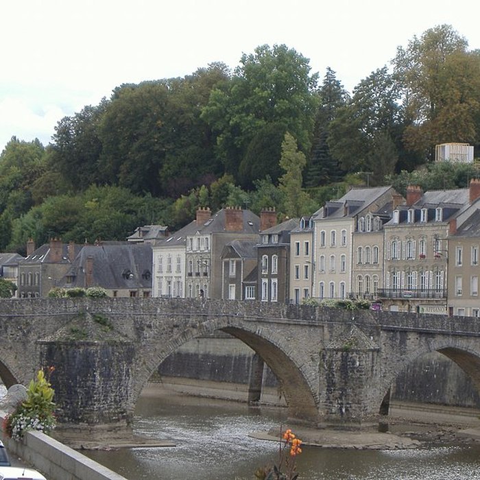 Photo de Pont Vieux de Laval