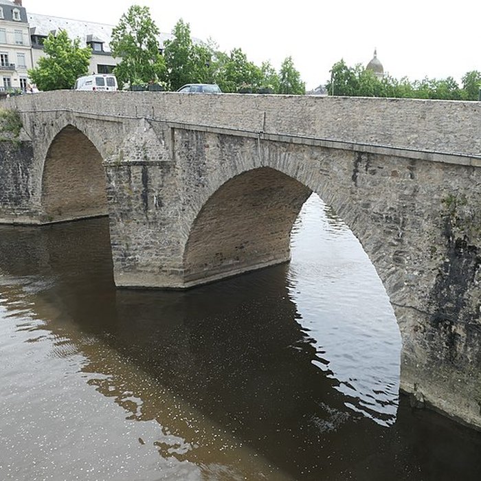 Photo de Pont Vieux de Laval