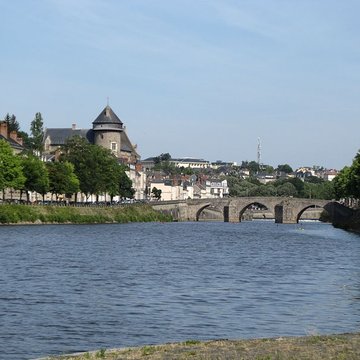 Pont Vieux de Laval