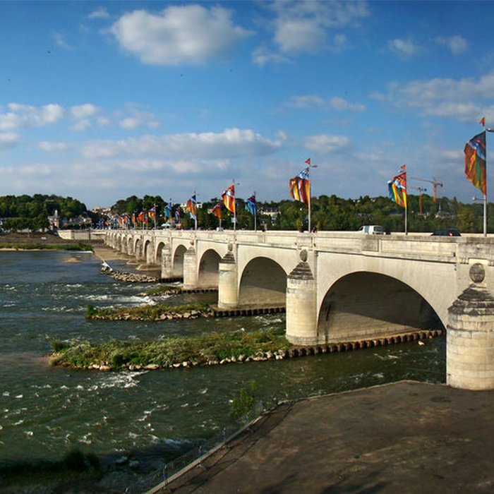 Photo de Pont Wilson à Tours