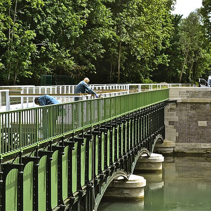 Photo de Pont-canal enjambant la Seine à Barberey-Saint-Sulpice