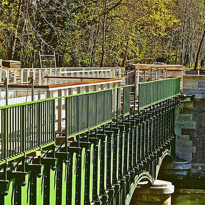 Photo de Pont-canal enjambant la Seine à Barberey-Saint-Sulpice