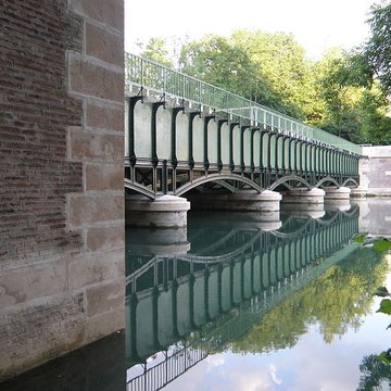 Pont-canal enjambant la Seine à Barberey-Saint-Sulpice