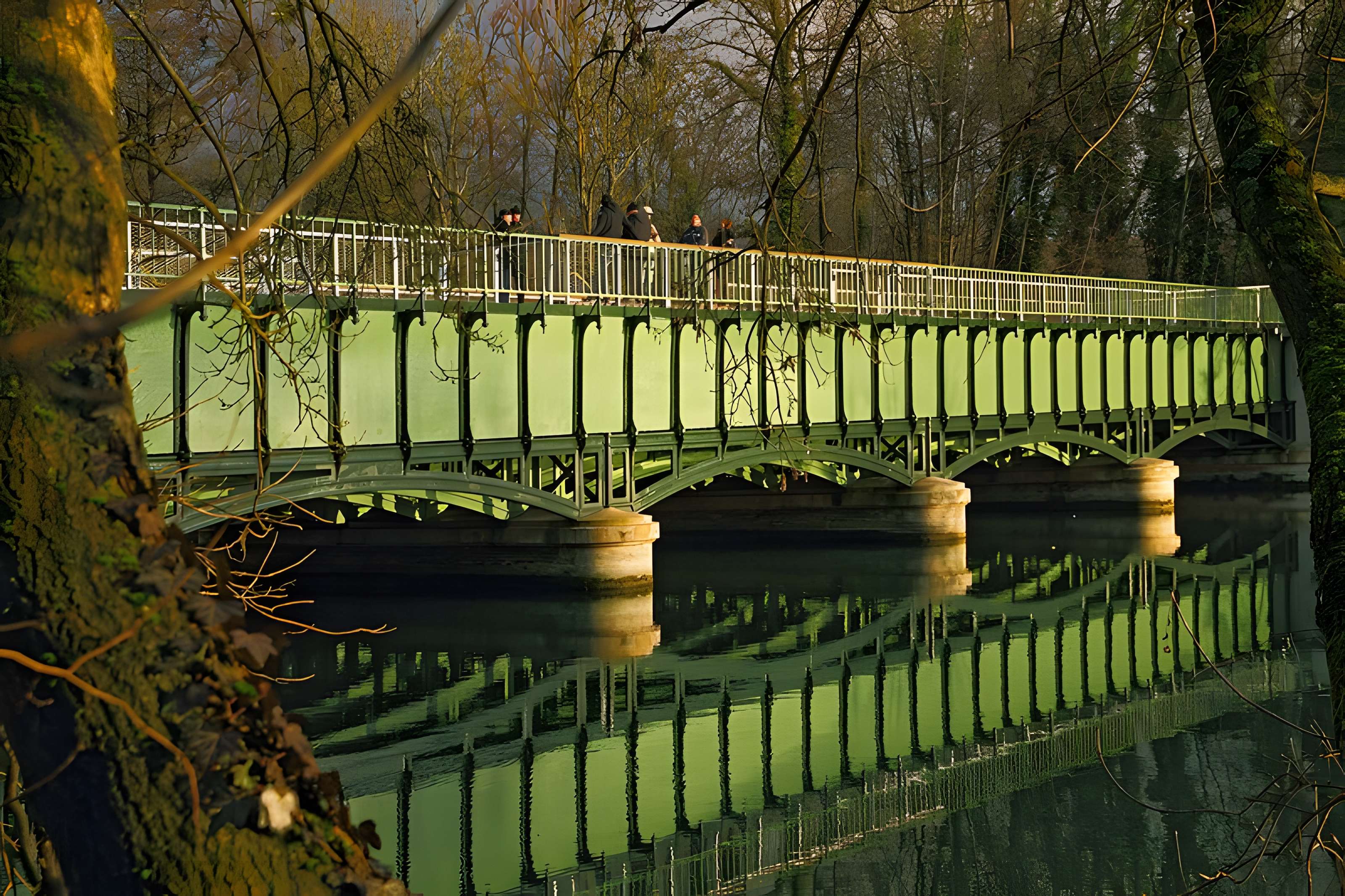 Pont-canal enjambant la Seine à Barberey-Saint-Sulpice