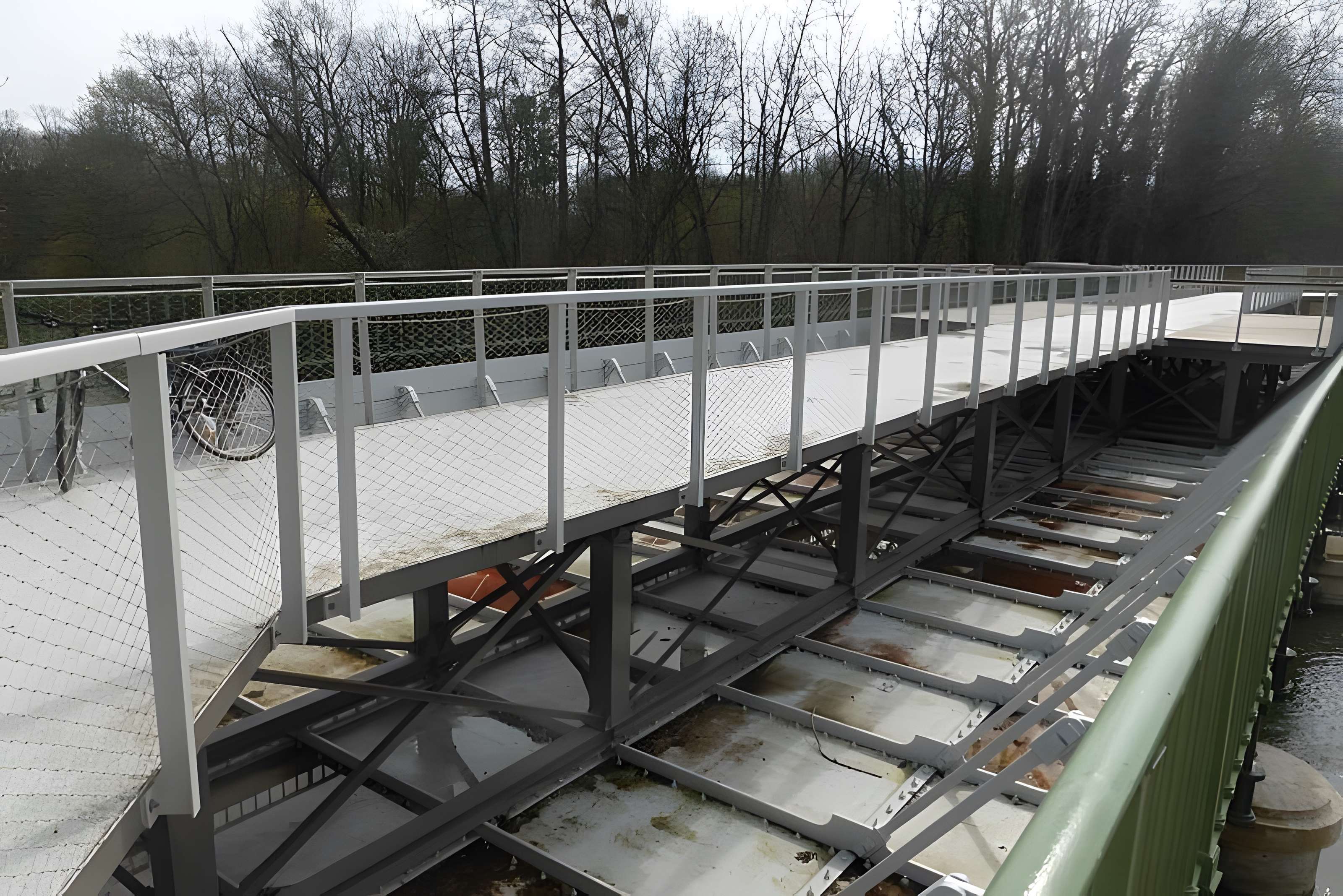 Pont-canal enjambant la Seine à Barberey-Saint-Sulpice