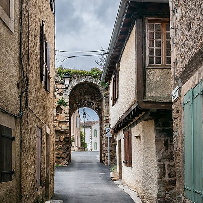 Photo de Porte Calvières dAlet-les-Bains