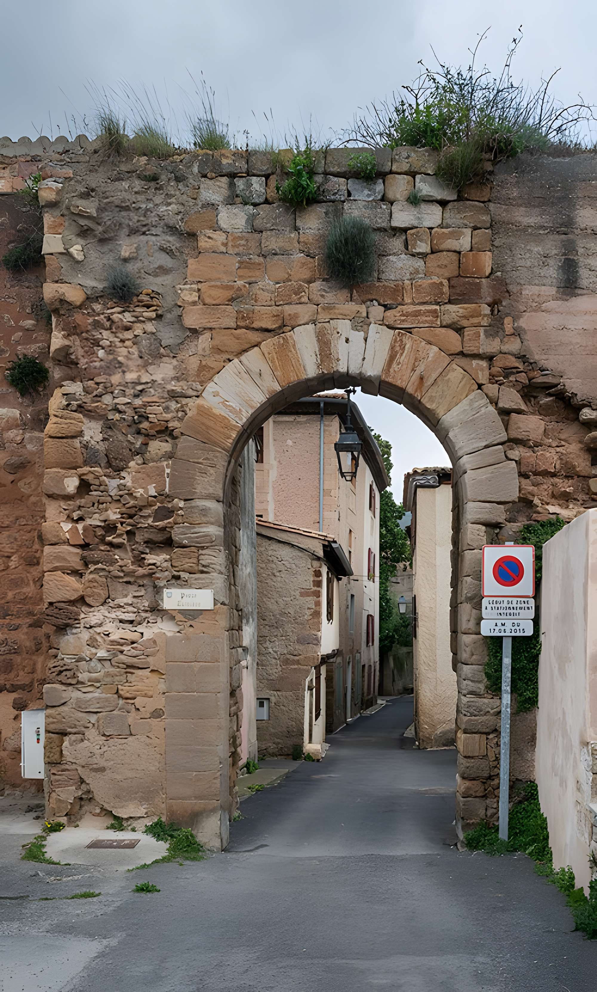 Porte Calvières d'Alet-les-Bains