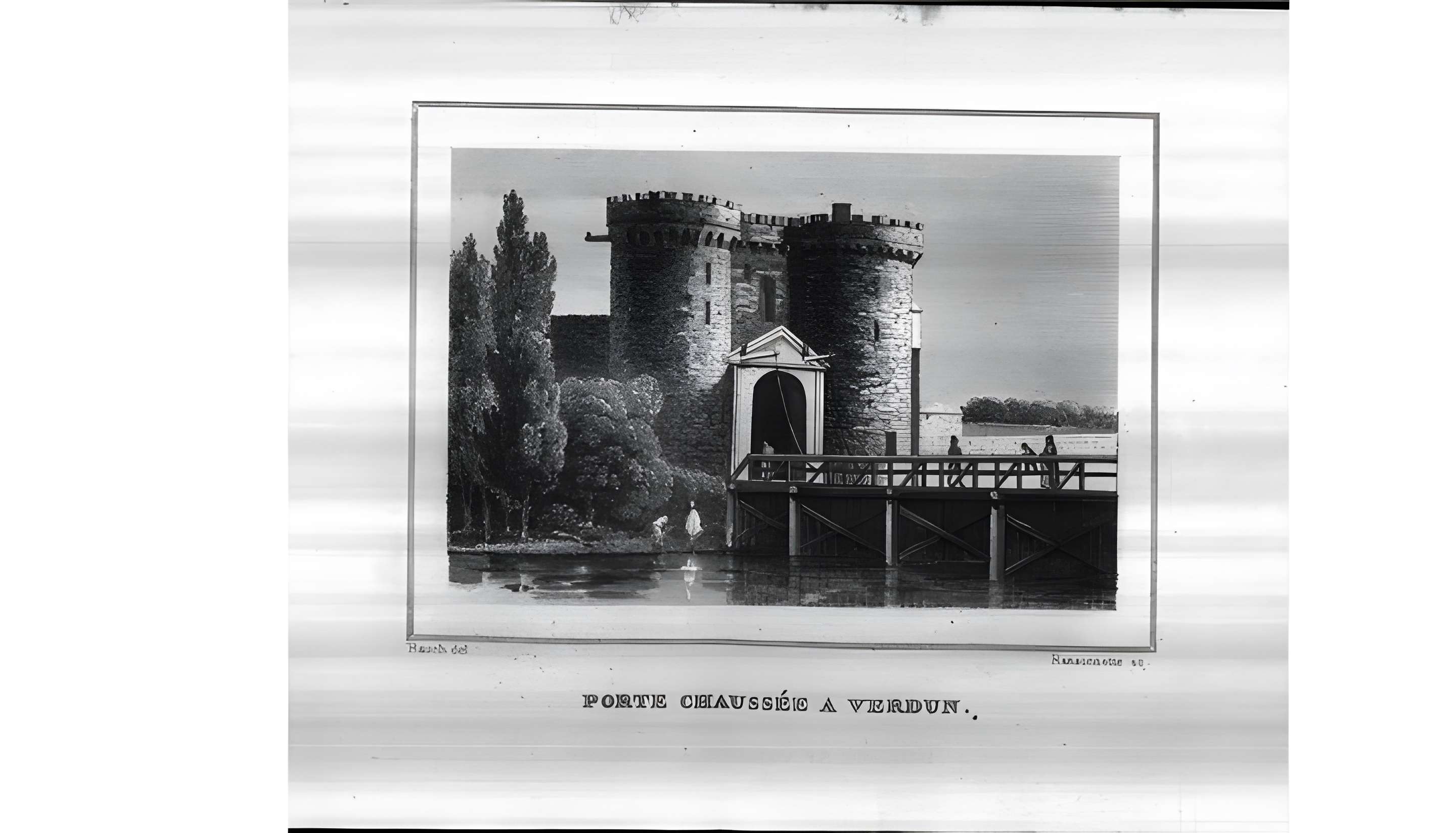 Porte Chaussée de Verdun