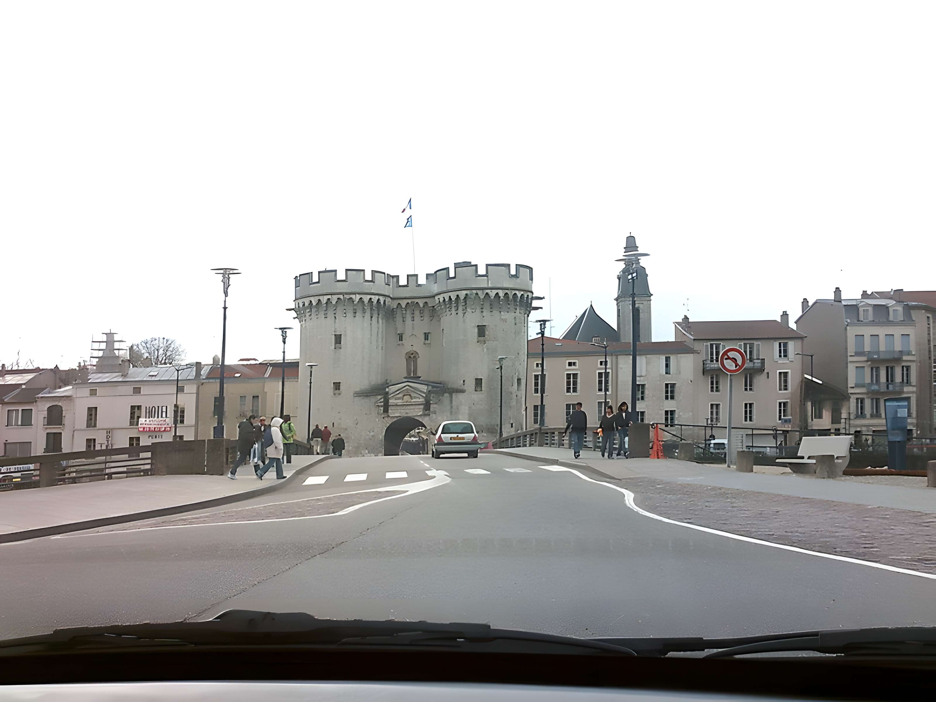 Porte Chaussée de Verdun