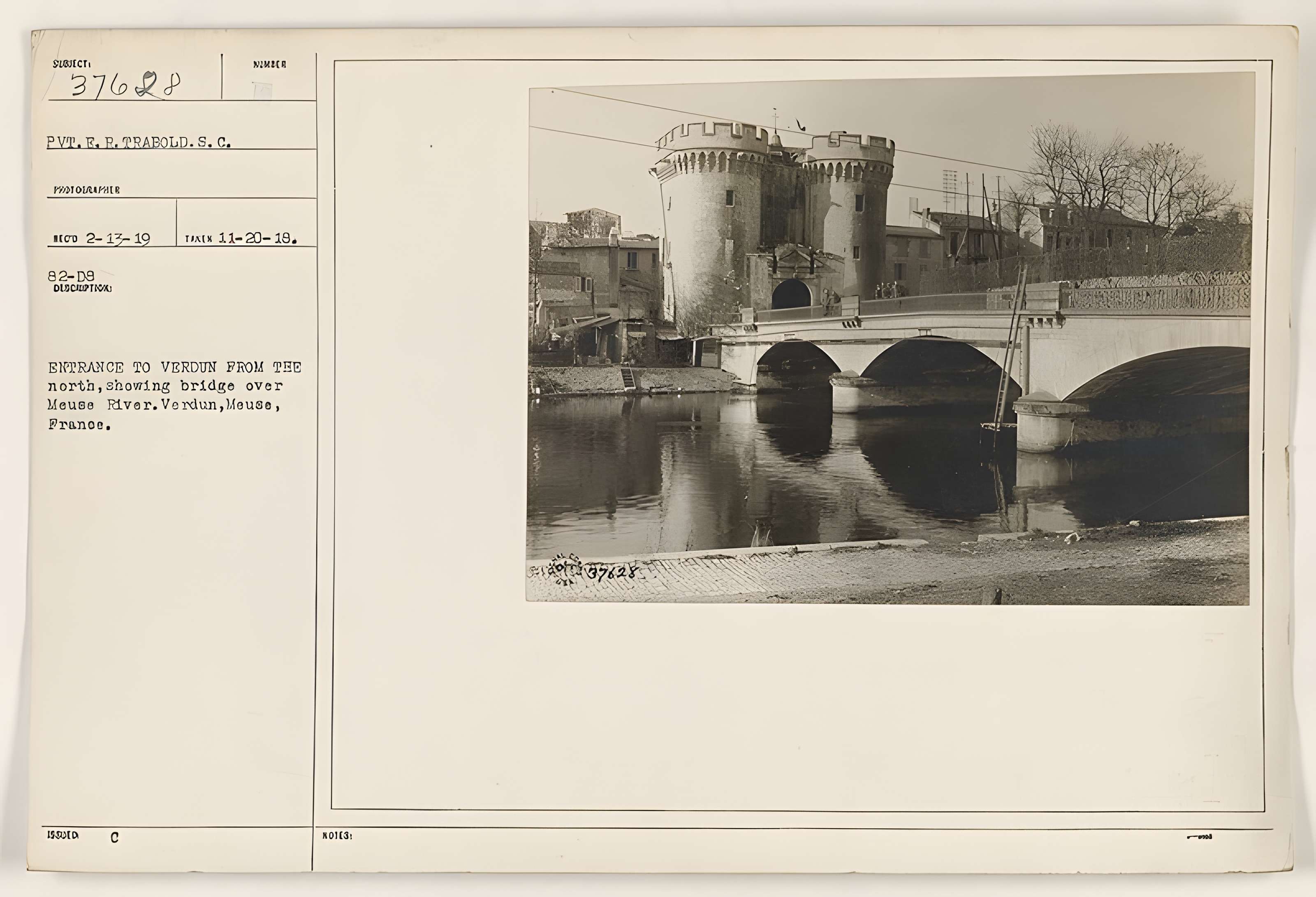 Porte Chaussée de Verdun