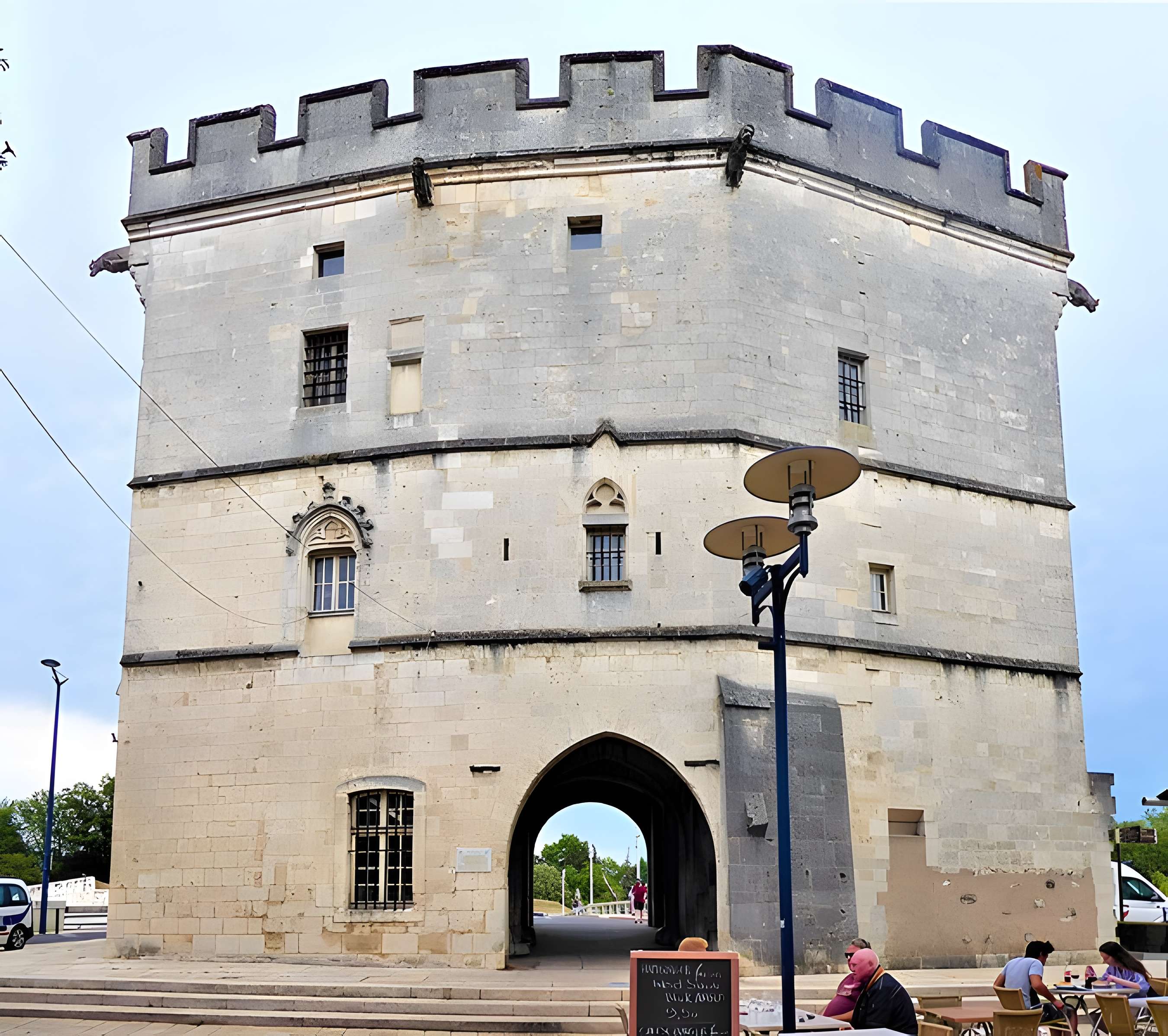Porte Chaussée de Verdun