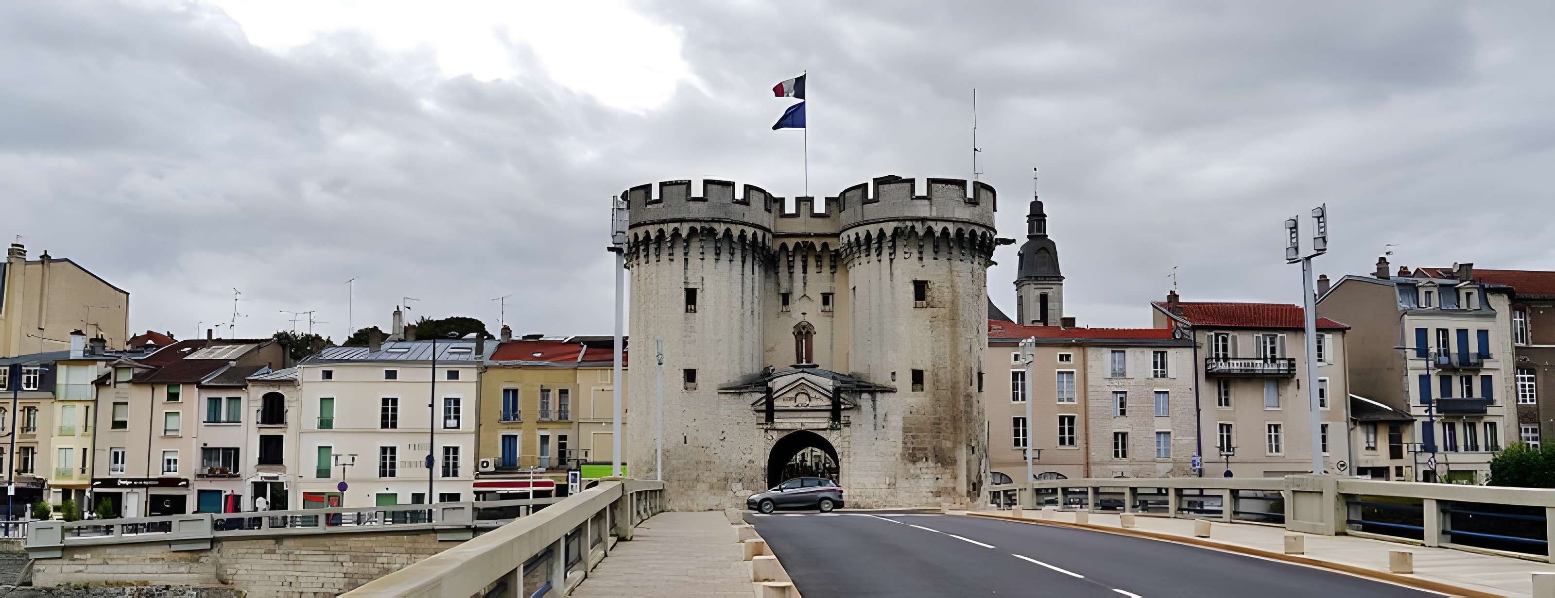 Porte Chaussée de Verdun
