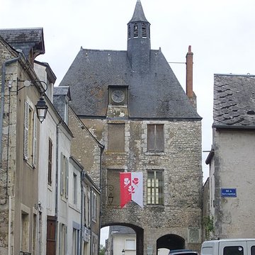 Porte dAmont de Meung-sur-Loire