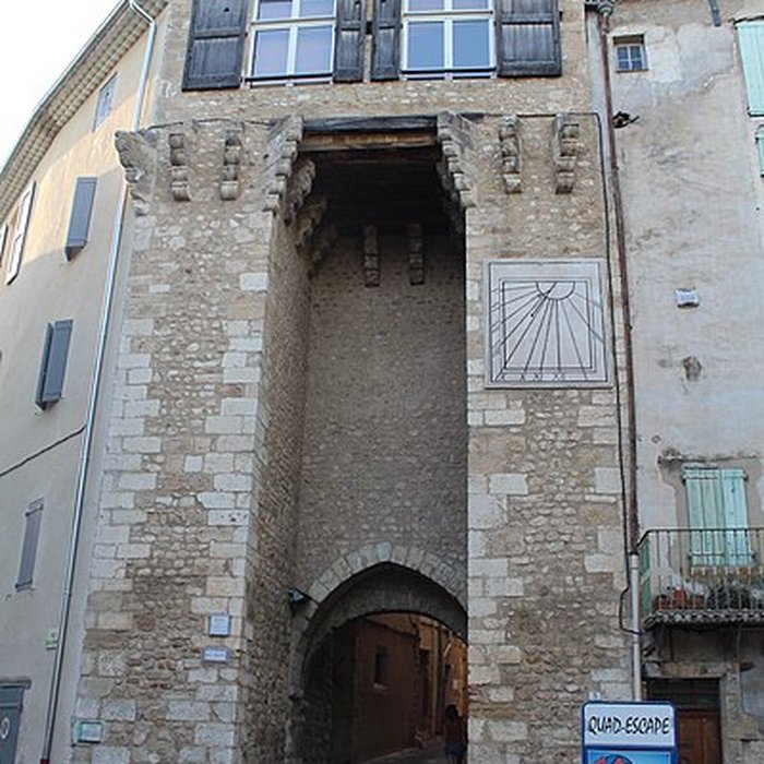 Photo de Porte dAyguières à Riez