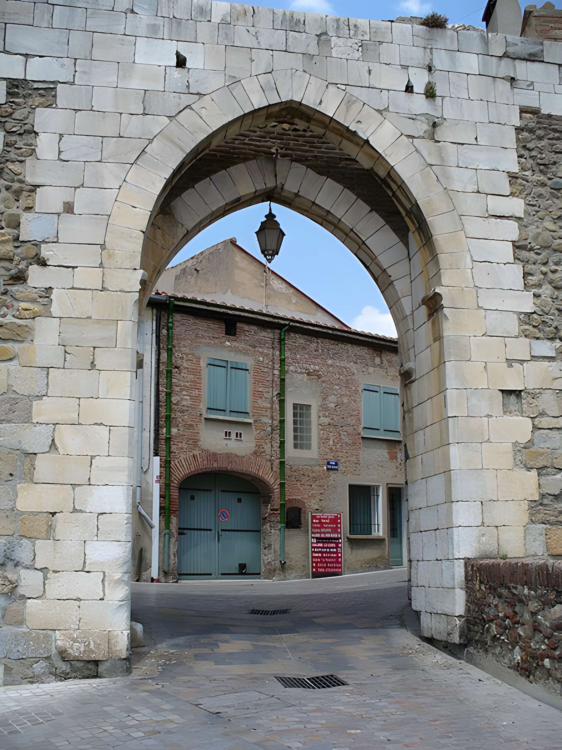 Porte de Balagué à Elne