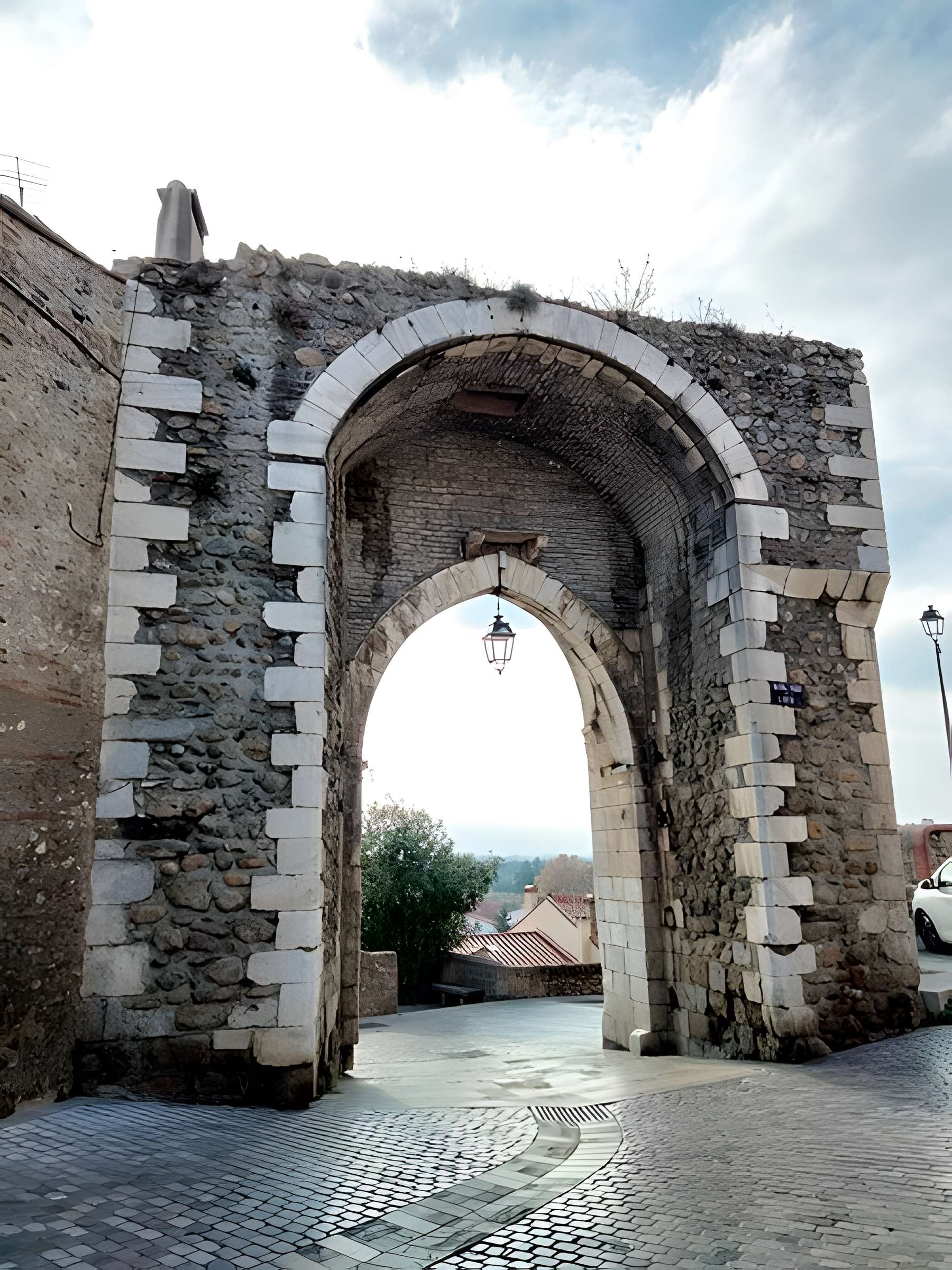 Porte de Balagué à Elne