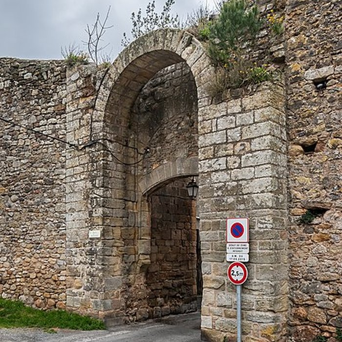 Photo de Porte de Cadène dAlet-les-Bains
