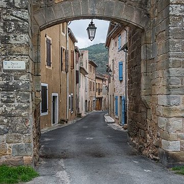 Porte de Cadène dAlet-les-Bains
