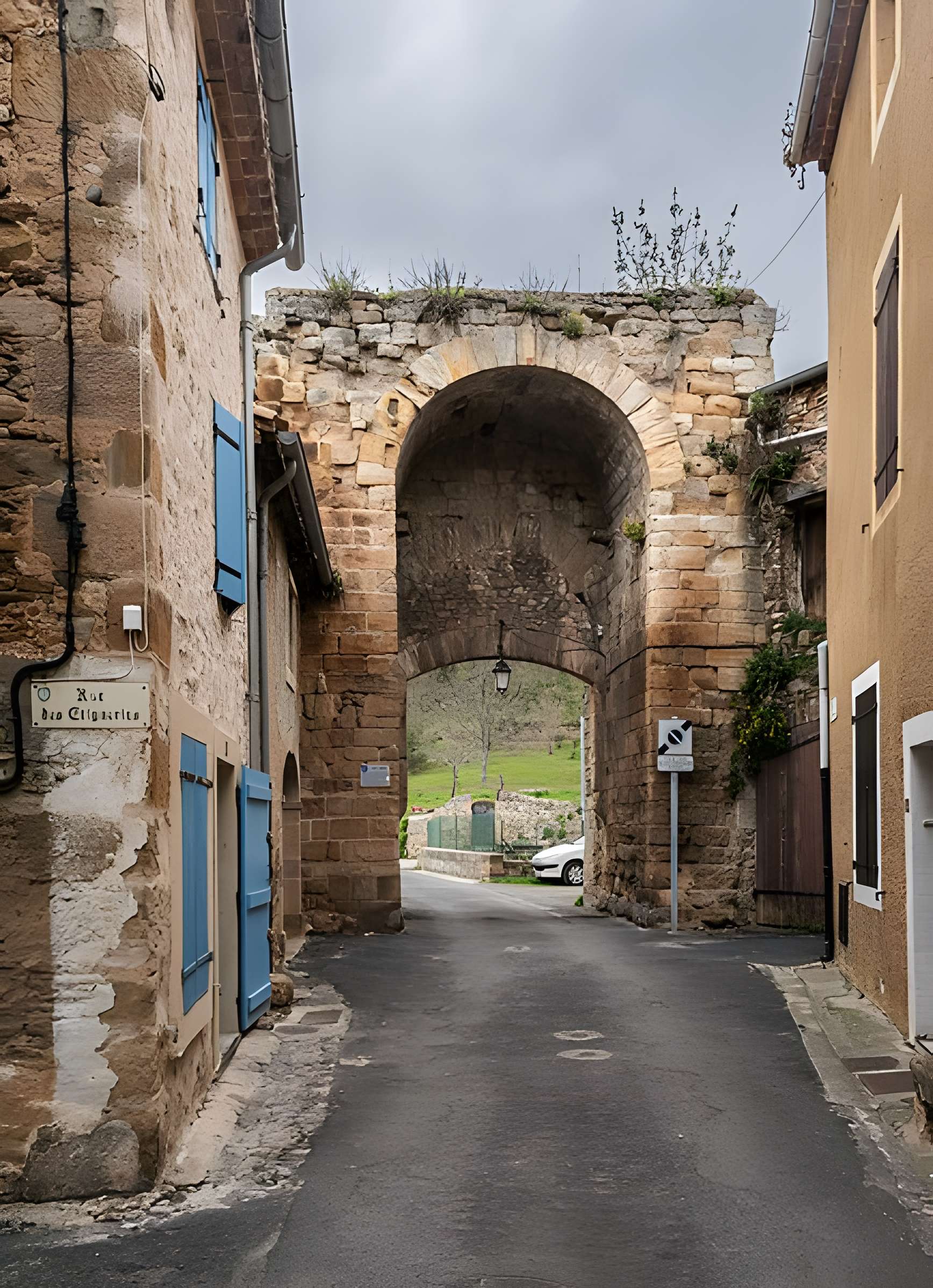 Porte de Cadène d'Alet-les-Bains