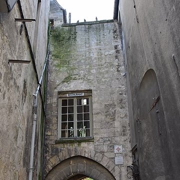 Porte de Chenizelles à Laon