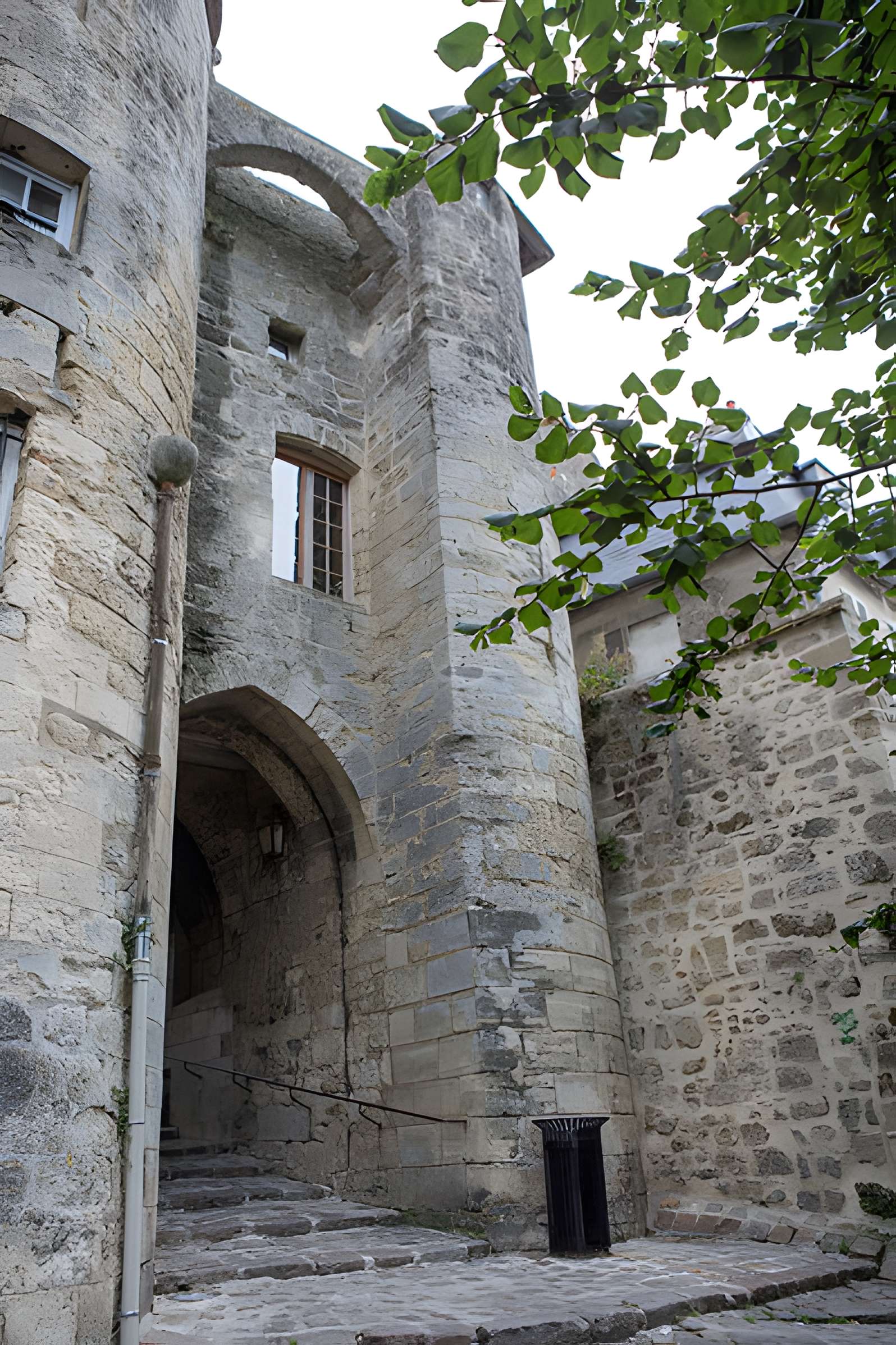 Porte de Chenizelles à Laon