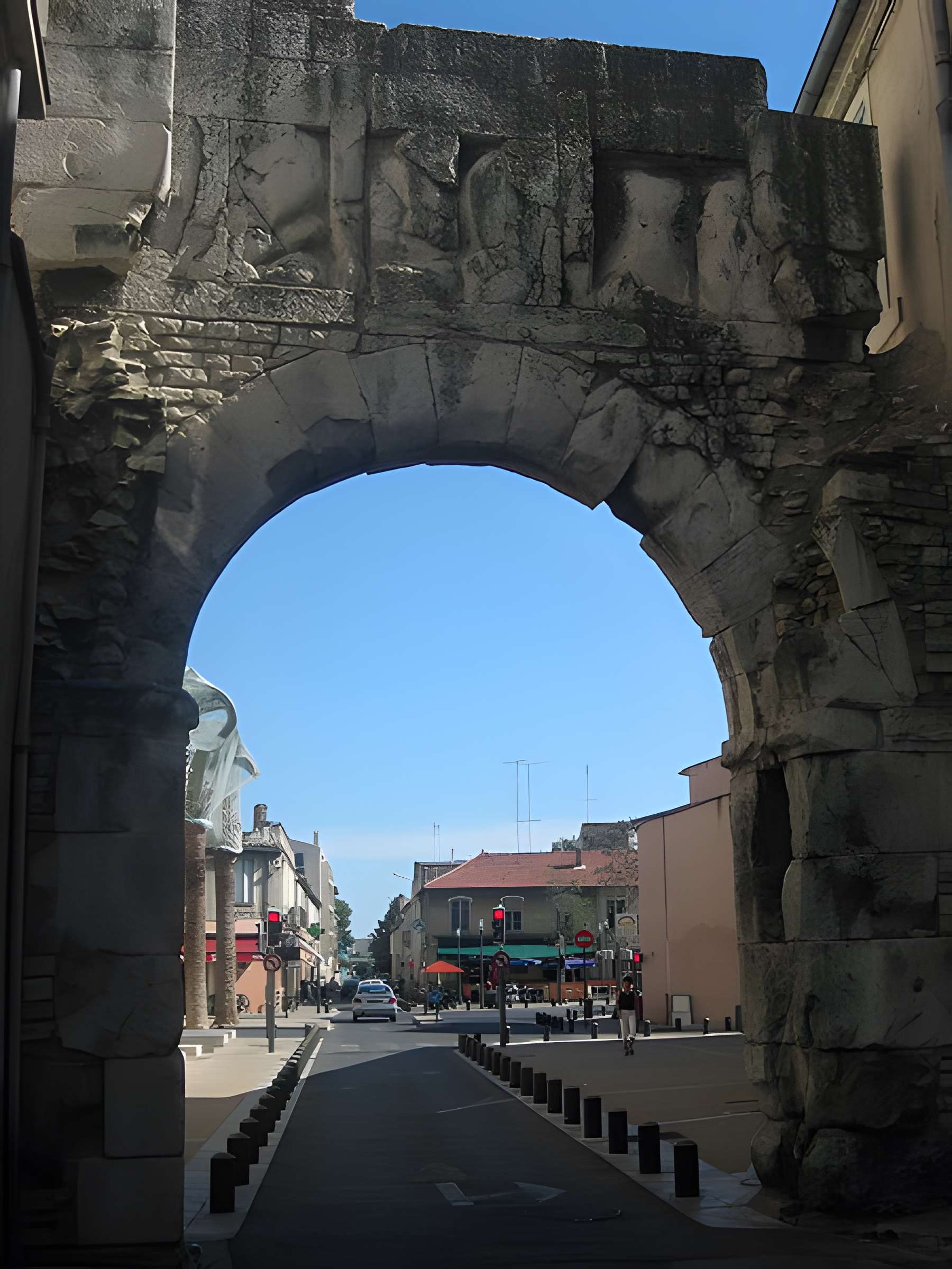 Porte d'Espagne dite de France