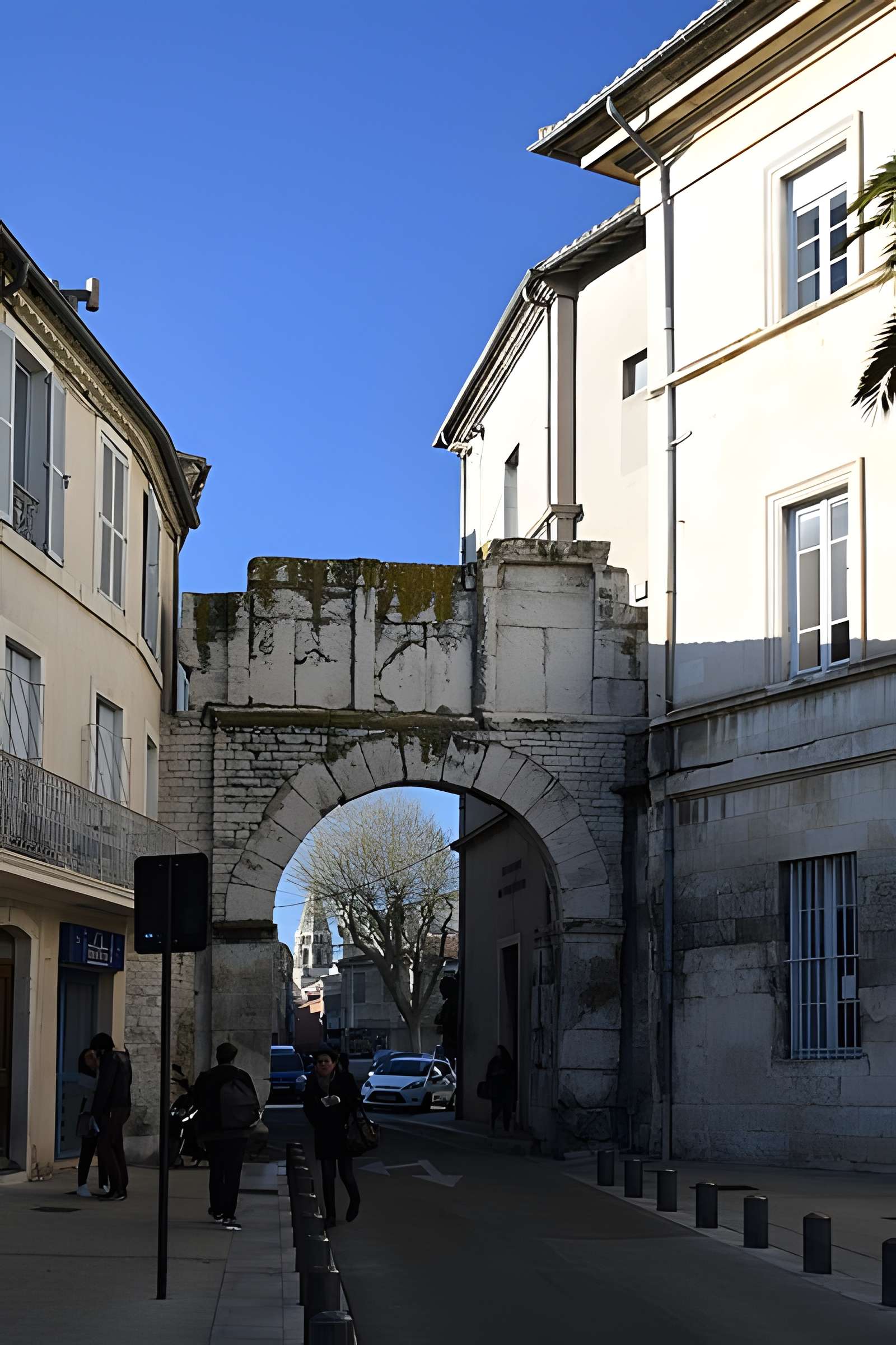 Porte d'Espagne dite de France