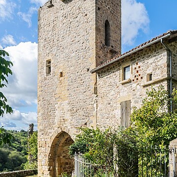 Photo de Porte de la Barbacane de Peyrusse-le-Roc