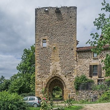 Porte de la Barbacane de Peyrusse-le-Roc