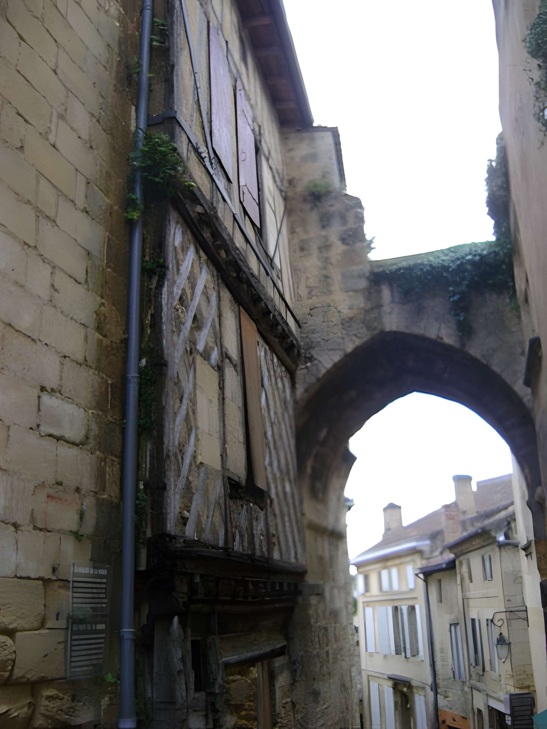 Porte de la Cadène de Saint-Émilion 