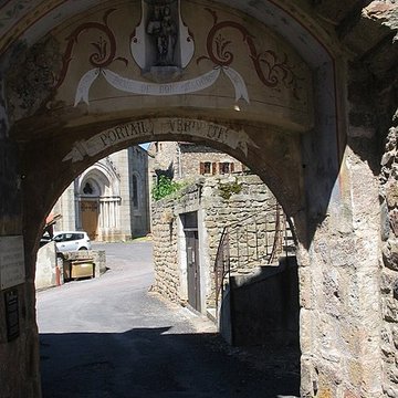 Porte de la Verdette à Pradelles