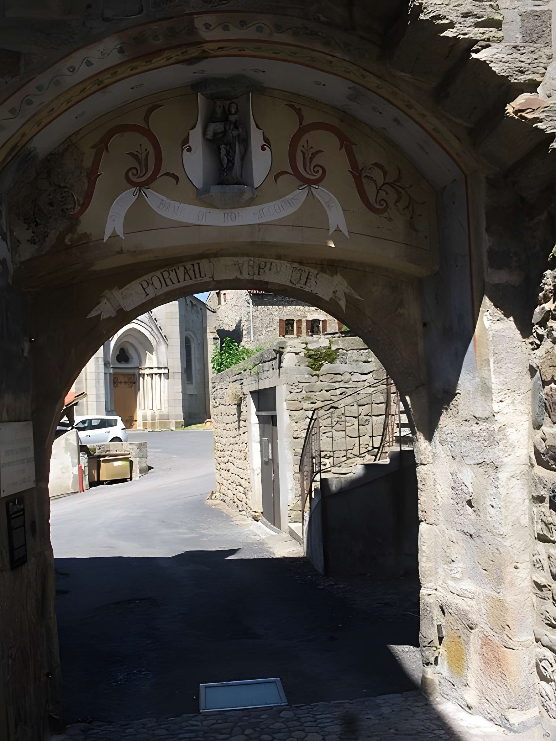 Porte de la Verdette à Pradelles