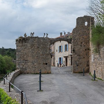 Porte de lEau à Lagrasse