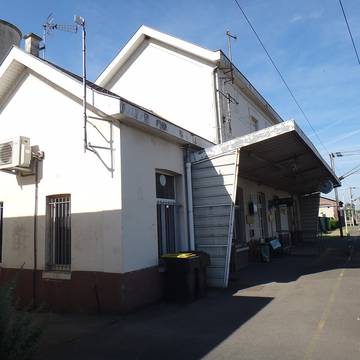 Porte du manoir de Longueil-Sainte-Marie